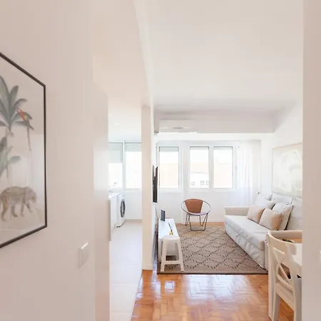 Апартаменти Flh Campo Ourique Sunny Retreat